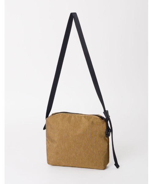 master-piece（マスターピース）の「O.C.R.L.（0-cho-rui-lab / レイ