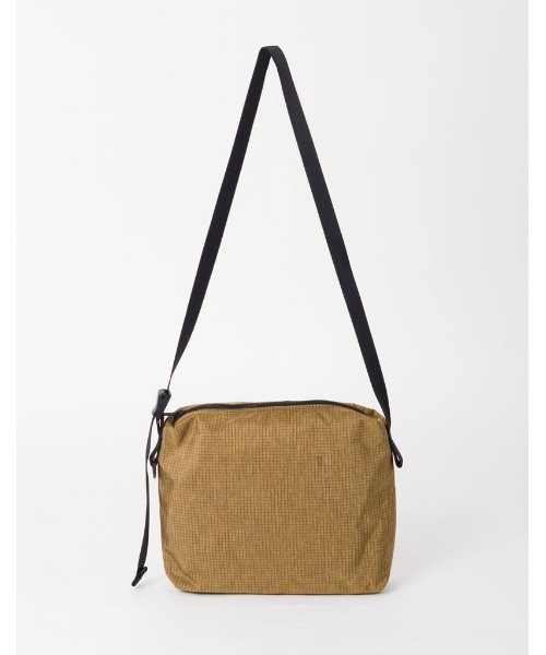 master-piece（マスターピース）の「O.C.R.L.（0-cho-rui-lab / レイ