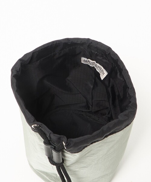 BEAUTY&YOUTH UNITED ARROWS（ビューティーアンドユースユナイテッドアローズ）の「ライト ナイロン クロス パース（ハンドバッグ・メンズ・ダークグレー/ブラック/ケリーグリーン/コバルトブルー・FREE）」の5枚目の写真