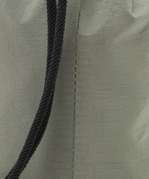 BEAUTY&YOUTH UNITED ARROWS（ビューティーアンドユースユナイテッドアローズ）の「ライト ナイロン クロス パース（ハンドバッグ・メンズ・ダークグレー/ブラック/ケリーグリーン/コバルトブルー・FREE）」の6枚目の写真