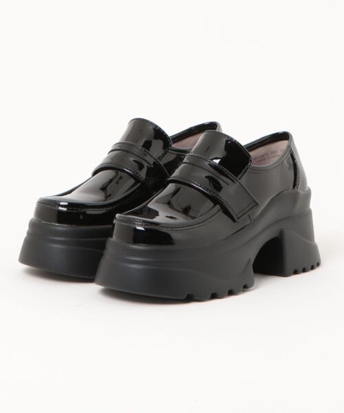 YOSUKE（ヨースケ）の「【YOSUKE】厚底トラックソールコインローファー 6310015（ローファー・レディース・ブラック系その他/アイボリー/ブラック/ブラック×ホワイト・35/36/37/38/39）」の4枚目の写真