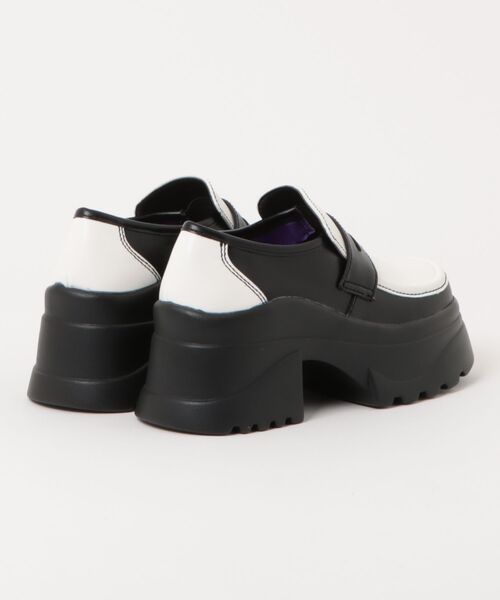 YOSUKE（ヨースケ）の「【YOSUKE】厚底トラックソールコインローファー 6310015（ローファー・レディース・ブラック系その他/アイボリー/ブラック/ブラック×ホワイト・35/36/37/38/39）」の5枚目の写真