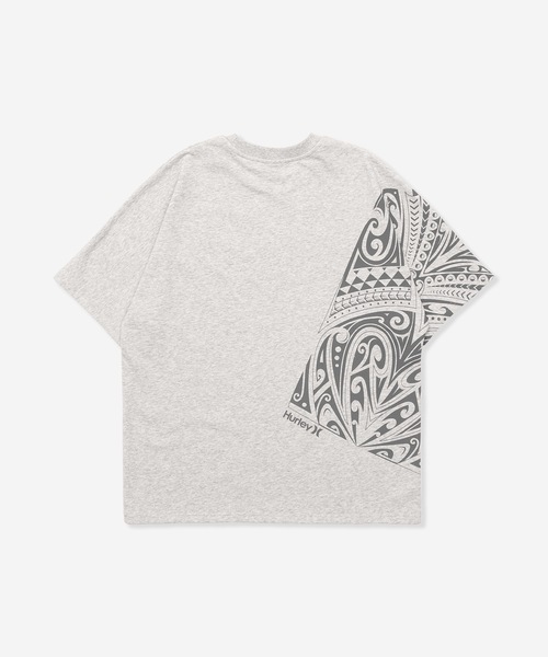 Hurley （ハーレー）の「【Hurley/ハーレー】ロゴデザインTシャツ　吸汗速乾　TERRY TRIBAL ICON OVRSZD SS T（Tシャツ/カットソー・メンズ・ピンク/カーキブラウン/ヘザーグレー/グレー系その他/ブラック/ブルーグレー・LARGE/MEDIUM/SMALL/X-LARGE）」の21枚目の写真