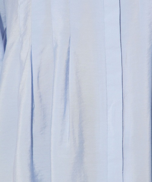 Elura(エルーラ)の「アイロンいらずセミシアタックブラウス/316597(シャツ/ブラウス・レディース・オフホワイト/ライトブルー/ベージュ・FREE)」の4枚目の写真