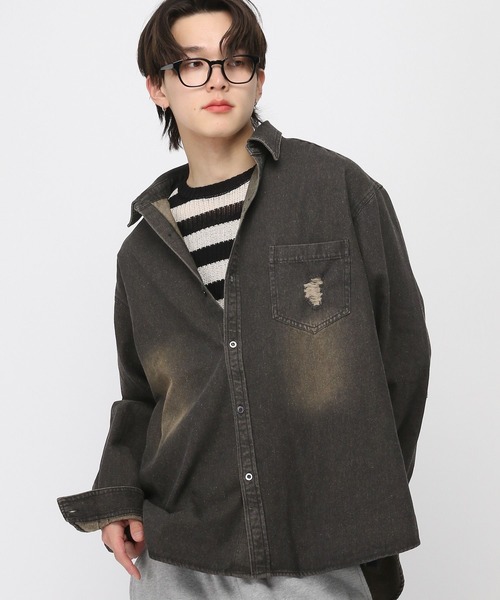 LAND MUSEUM（ランドミュージアム）の「LAND MUSEUM／ダメージデニムシャツ（シャツ/ブラウス・メンズ・ライトブルー/ブラック・FREE）」の2枚目の写真