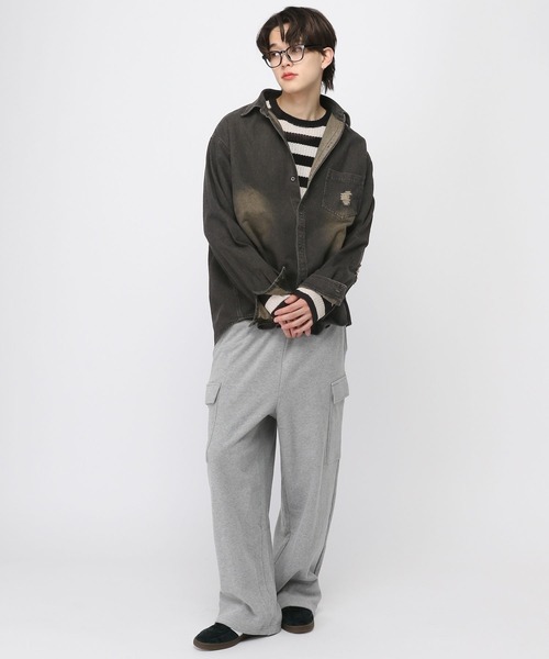 LAND MUSEUM（ランドミュージアム）の「LAND MUSEUM／ダメージデニムシャツ（シャツ/ブラウス・メンズ・ライトブルー/ブラック・FREE）」の3枚目の写真