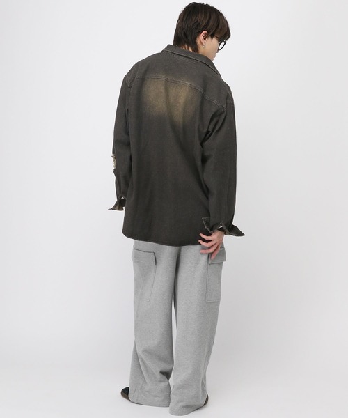 LAND MUSEUM（ランドミュージアム）の「LAND MUSEUM／ダメージデニムシャツ（シャツ/ブラウス・メンズ・ライトブルー/ブラック・FREE）」の5枚目の写真