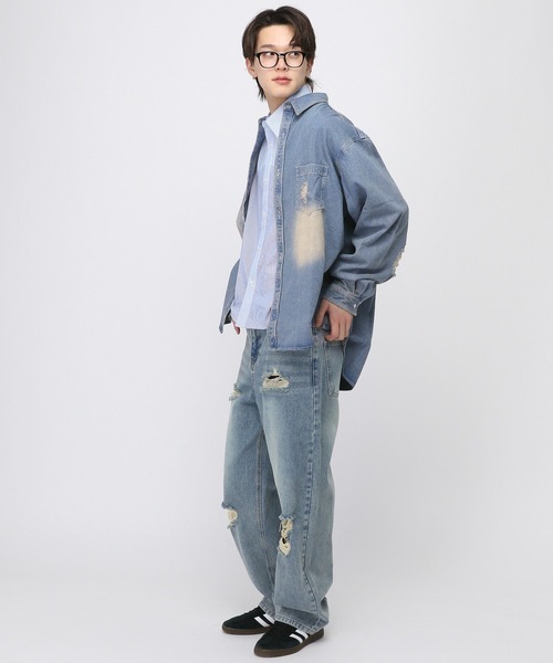 LAND MUSEUM（ランドミュージアム）の「LAND MUSEUM／ダメージデニムシャツ（シャツ/ブラウス・メンズ・ライトブルー/ブラック・FREE）」の9枚目の写真