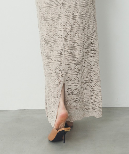 hunch（ハンチ）の「ペーパーヤーン 透かし編み ニットナロースカート（スカート・レディース・ネイビー/ベージュ/ブルーグレー・FREE）」の10枚目の写真