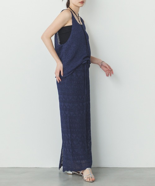 hunch（ハンチ）の「ペーパーヤーン 透かし編み ニットナロースカート（スカート・レディース・ネイビー/ベージュ/ブルーグレー・FREE）」の18枚目の写真