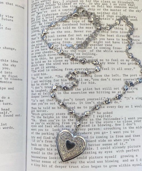 UP START（アップスタート）の「【LAMPOON】ハートチャームネックレス（ネックレス・レディース・シルバー・FREE）」の4枚目の写真