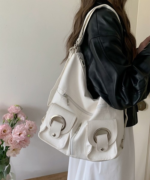 blackdia ocean（ブラックダイヤオーシャン）の「blackdia ocean 2WAYバックルポケットレザーバッグ（ショルダーバッグ・レディース・ブラック/ホワイト・FREE）」の2枚目の写真