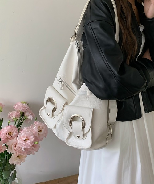 blackdia ocean（ブラックダイヤオーシャン）の「blackdia ocean 2WAYバックルポケットレザーバッグ（ショルダーバッグ・レディース・ブラック/ホワイト・FREE）」の4枚目の写真