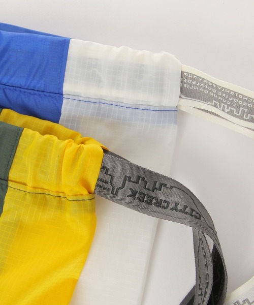 niko and...（ニコアンド）の「【CITY CREEK】切り替えナップサック（バックパック/リュック・レディース・ブルー/カーキ・0）」の4枚目の写真