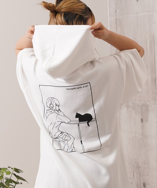 1111clothing(ワンフォークロージング)の「ガール&クロネコ ポンチTパーカー / Girl & Kuroneko Ponch Short-Sleeved Hoodie(パーカー・レディース・ブラック/ライトグレー/ホワイト・L/M)」の2枚目の写真
