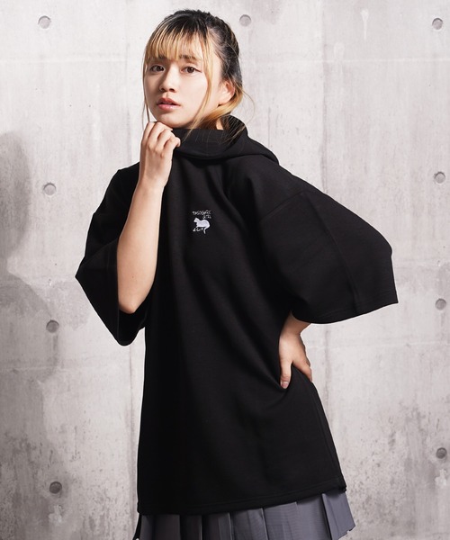 1111clothing(ワンフォークロージング)の「ガール&クロネコ ポンチTパーカー / Girl & Kuroneko Ponch Short-Sleeved Hoodie(パーカー・レディース・ブラック/ライトグレー/ホワイト・L/M)」の12枚目の写真