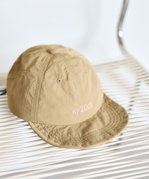 studio CLIP（スタディオクリップ）の「【抗菌防臭】洗えるワイヤー入りロゴキャップ（キャップ・レディース・レッド/ネイビー/オフホワイト/カーキ・FREE）」の3枚目の写真