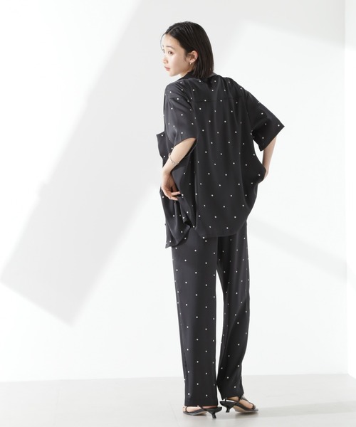 NANO universe（ナノユニバース）の「とろみ開襟ドットシャツ(セットアップ可)（シャツ/ブラウス・レディース・ホワイト/ベージュ/ブラック・FREE）」の22枚目の写真