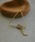 MANOF�i�}�m�t�j�́uBYOKA×MANOF KEYRING HOLDER�i�L�[�P�[�X/�L�[�A�N�Z�T���[�j�v�b�S�[���h