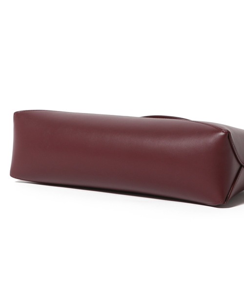 ESTNATION（エストネーション）の「WITH GOOD SHOES / BOXY BAG（ショルダーバッグ・レディース・ボルドー/ベージュ・FREE）」の8枚目の写真