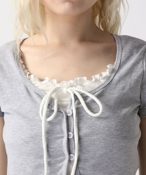 FOREVER 21（フォーエバー トゥエンティーワン）の「【2025SS】レイヤード風フリルＴシャツ（Tシャツ/カットソー・レディース・ネイビー/グレー/レッド・FREE）」の19枚目の写真