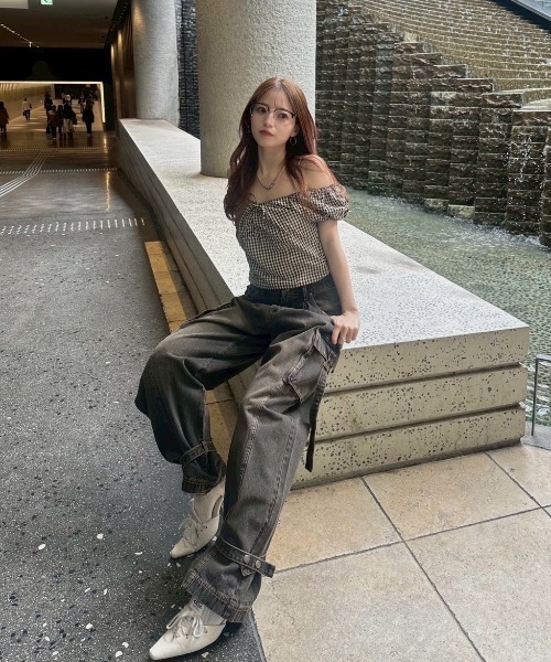 ACLENT（アクレント）の「2WAYカーゴJ/Wデニムパンツ（カーゴパンツ・レディース・ピンク/ブラック・SMALL/MEDIUM）」の17枚目の写真