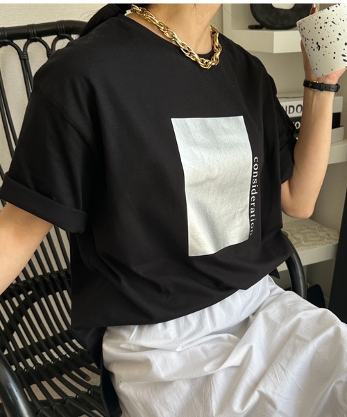 deux amour(ドゥーザムール)の「【ZOZO限定】smillemii._3さんコラボ箔プリントT(Tシャツ/カットソー・レディース・ブラック/ホワイト・FREE)」の19枚目の写真