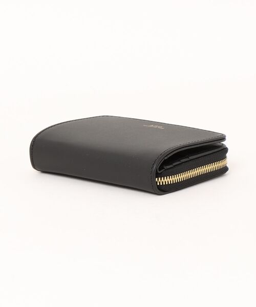 A.P.C.（アーペーセー）の「COMPACT EMMANUELLE（財布・レディース・ブラック・ONESIZE）」の2枚目の写真