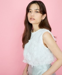 QUEENS COURT（クイーンズコート）の「3Dフラワーチュールレイヤードプルオーバー≪手洗い可能≫（Tシャツ/カットソー）」