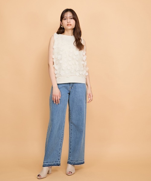 QUEENS COURT（クイーンズコート）の「3Dフラワーチュールレイヤードプルオーバー≪手洗い可能≫（Tシャツ/カットソー・レディース・ブラック/オフホワイト/ベージュ・M）」の8枚目の写真