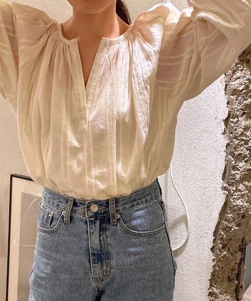 shoppinggo(ショッピングゴー)の「シャツ カットソー レディース 刺繍ブラウス(シャツ/ブラウス・レディース・ベージュ・M)」の8枚目の写真