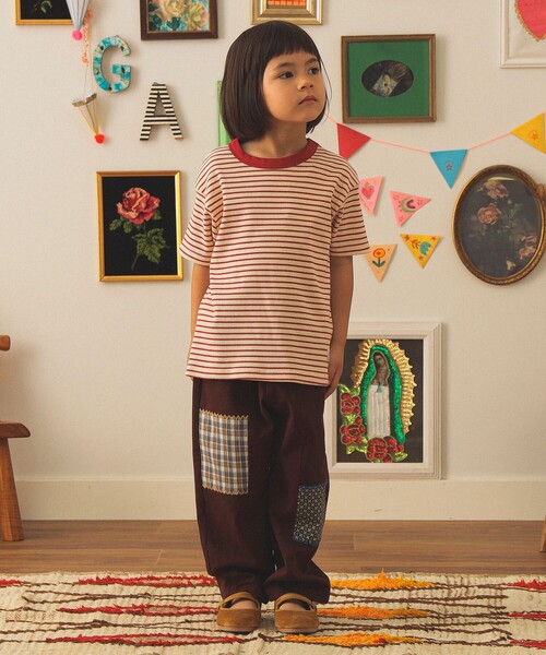 こども ビームス(コドモビームス)の「テレコ ボーダー ショートスリーブ Tシャツ 2025FW(90~140cm)(Tシャツ/カットソー・キッズ・レッド/グリーン・90/100/110/120/130/140)」の7枚目の写真