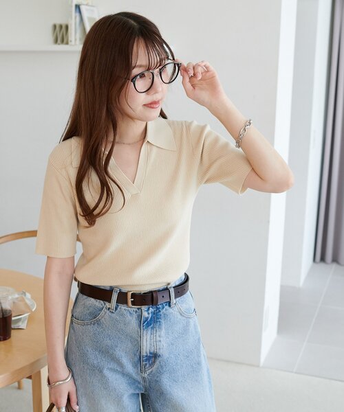 DISCOAT(ディスコート)の「リブ衿付きスキッパープルオーバー(Tシャツ/カットソー・レディース・アイボリー/サックスブルー/ダークブラウン・FREE)」の7枚目の写真