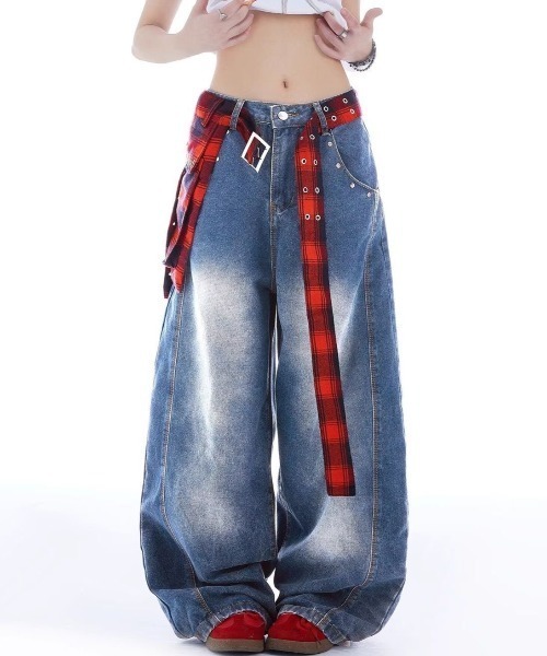 セール】チェックベルト付きバギーデニムパンツ（デニムパンツ