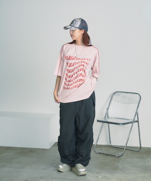 BLANK　（ブランク）の「Distortion Logo Tee/ディストーション ロゴ Tシャツ（Tシャツ/カットソー・レディース・ブラック/ピンク・FREE）」の15枚目の写真