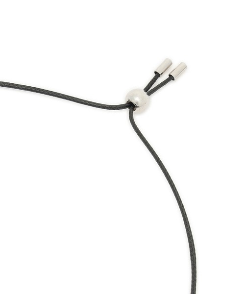 A/C DESIGN BY ALPHA CUBIC（エーシーデザインバイアルファキュービック）の「コードモチーフネックレス（ネックレス・レディース・シルバー/ゴールド・フリー）」の12枚目の写真