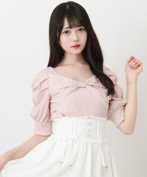 DearMyLove（ディアマイラブ）の「パールリボンリブトップス（Tシャツ/カットソー・レディース・ブラック/ホワイト/サックスブルー/ベビーピンク・MEDIUM/LARGE/LL/3L）」の4枚目の写真