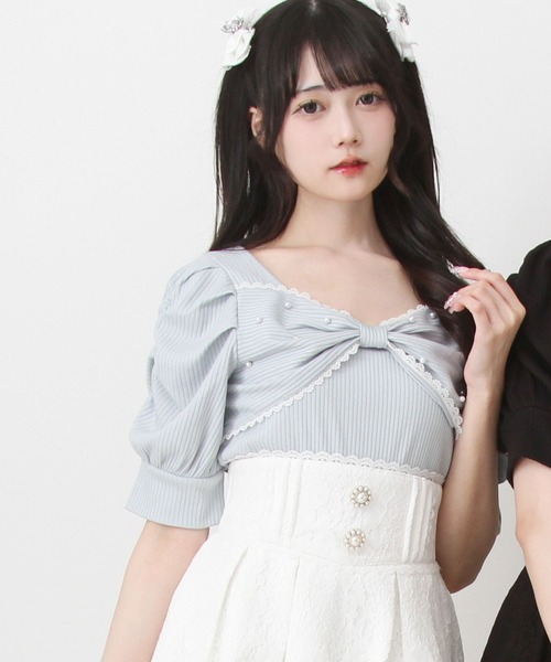 DearMyLove（ディアマイラブ）の「パールリボンリブトップス（Tシャツ/カットソー・レディース・ブラック/ホワイト/サックスブルー/ベビーピンク・MEDIUM/LARGE/LL/3L）」の3枚目の写真