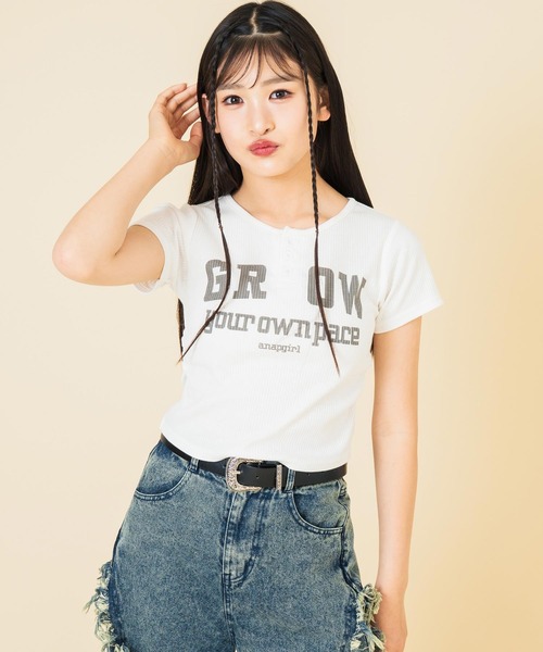 ANAP GiRL(アナップガール)の「メッセージリブトップス(Tシャツ/カットソー・キッズ・カーキ/ホワイト/レッド・S/XS/M)」の1枚目の写真