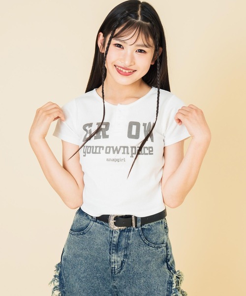 ANAP GiRL(アナップガール)の「メッセージリブトップス(Tシャツ/カットソー・キッズ・カーキ/ホワイト/レッド・S/XS/M)」の15枚目の写真