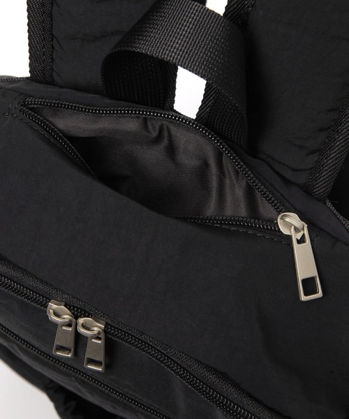 studio CLIP（スタディオクリップ）の「からだよろこぶ撥水リュックサック（バックパック/リュック・レディース・ブラック/ベージュ・FREE）」の7枚目の写真