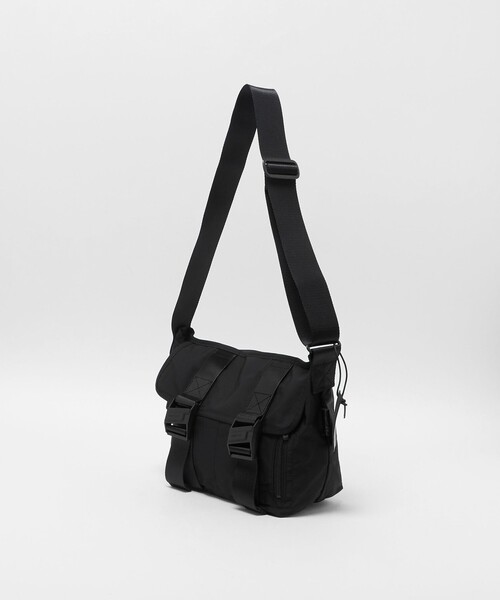 Steven Alan(スティーブンアラン)の「<AMIACALVA>MESSENGER BAG/ショルダーバッグ(メッセンジャーバッグ・レディース・ブラック・FREE)」の4枚目の写真