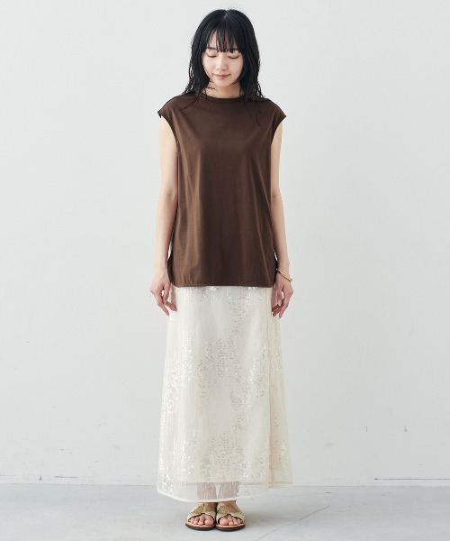 MEDE19F（メデジュウキュウ）の「ＢＲＡＮＤ　ＮＥＷ　ＭＩＸ　ＳＴＹＬＥ　接触冷感のラウンドヘムフレンチスリーブＴシャツ（Tシャツ/カットソー・レディース・ライトブルー/アイボリー/ブラウン・3L/LL/M/S/L）」の19枚目の写真