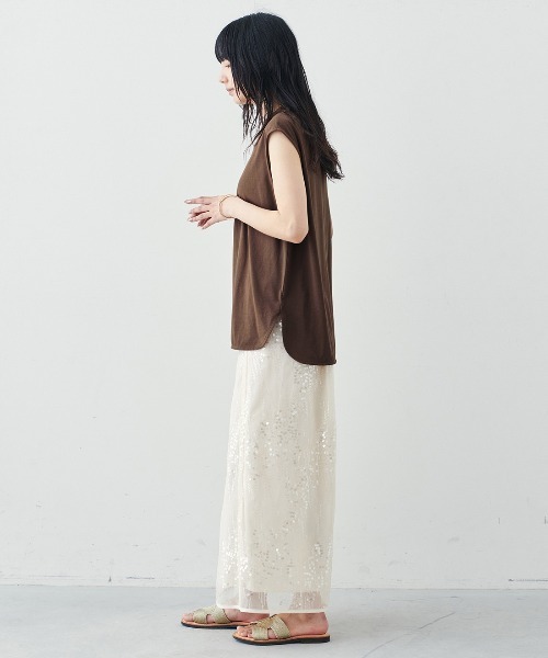 MEDE19F（メデジュウキュウ）の「ＢＲＡＮＤ　ＮＥＷ　ＭＩＸ　ＳＴＹＬＥ　接触冷感のラウンドヘムフレンチスリーブＴシャツ（Tシャツ/カットソー・レディース・ライトブルー/アイボリー/ブラウン・3L/LL/M/S/L）」の20枚目の写真