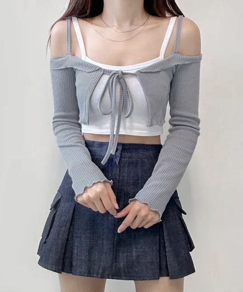 REMUR(レミュール)の「オフショルカーディガン ショート丈(カーディガン/ボレロ・レディース・ブルーグレー/ブラック/ピンク/ホワイト・FREE)」の15枚目の写真