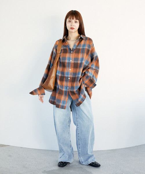 PUBLUX(パブリュクス)の「PUBLUX/パブリュクス オーバーサイズ チェックシャツ 限定展開(シャツ/ブラウス・レディース・ブラウン/ベージュ/オレンジ・フリ-)」の19枚目の写真