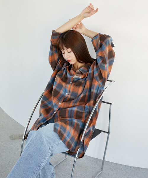 PUBLUX(パブリュクス)の「PUBLUX/パブリュクス オーバーサイズ チェックシャツ 限定展開(シャツ/ブラウス・レディース・ブラウン/ベージュ/オレンジ・フリ-)」の22枚目の写真