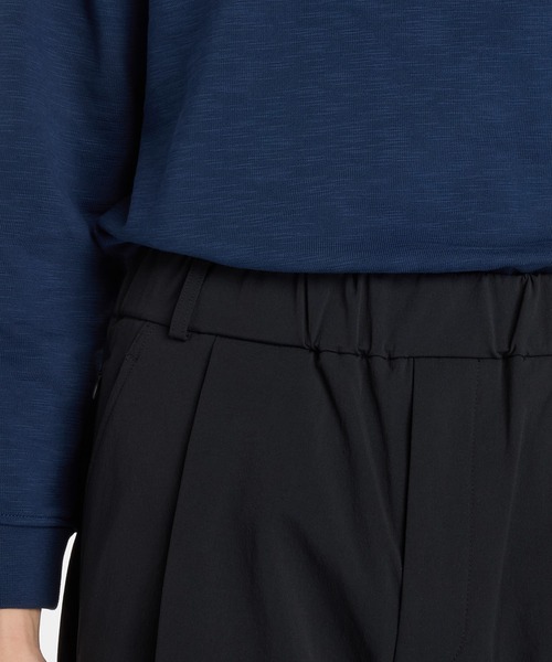 NEW BALANCE（ニューバランス）の「NB GREY ワイド パンツ（スラックス・メンズ・ブラック/ダークグレー・SMALL/MEDIUM/LARGE/X-LARGE/XX-LARGE）」の5枚目の写真