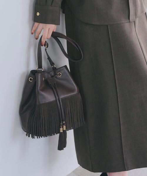 grove（グローブ）の「スエードフリンジ巾着ショルダーバッグ（ショルダーバッグ・レディース・ライトベージュ/ブラウン系その他/ダークブラウン・00）」の19枚目の写真