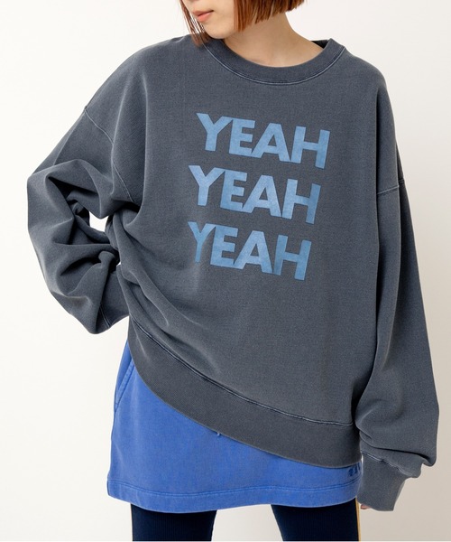 RNA（アールエヌエー）の「M2492 ＹＥＡＨピグメントプルオーバー（スウェット・レディース・ネイビー/ブラウン/ピンク・MEDIUM）」の2枚目の写真